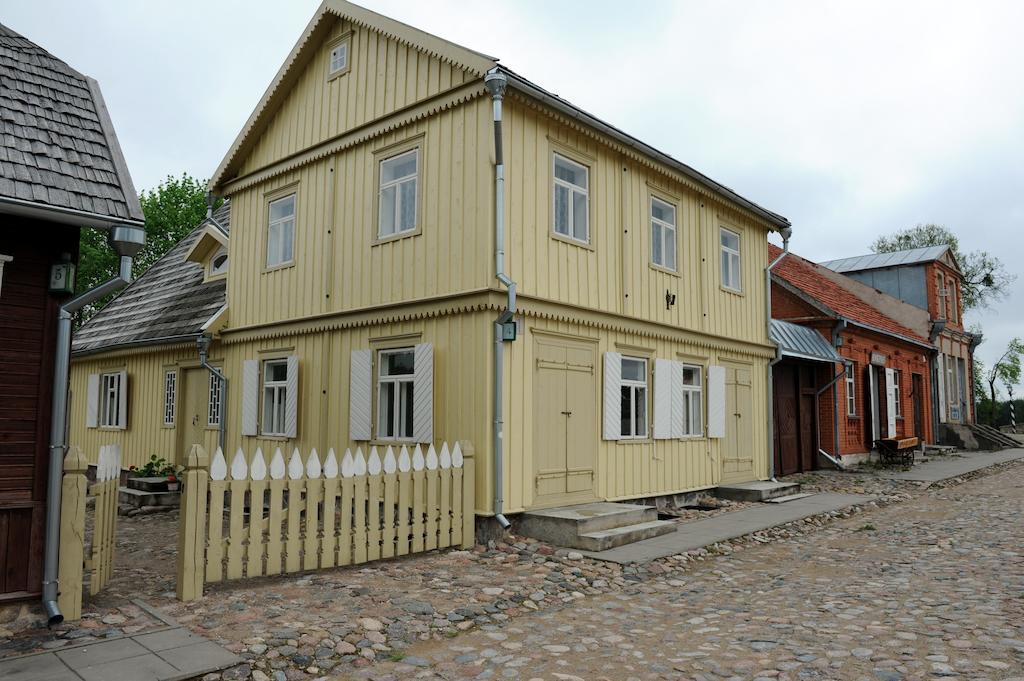 Stay At Lithuanian Folk Museum Rumsiskes Quarto foto