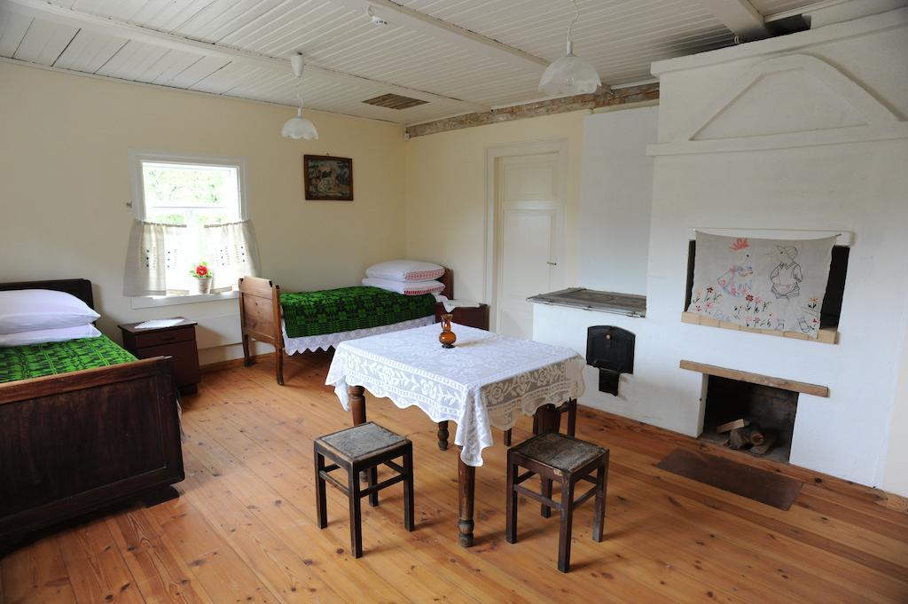 Stay At Lithuanian Folk Museum Rumsiskes Quarto foto