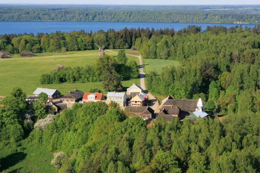 Stay At Lithuanian Folk Museum Rumsiskes Exterior foto